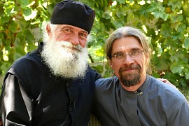 монах Игнатий с диаконом Андреем Гариным